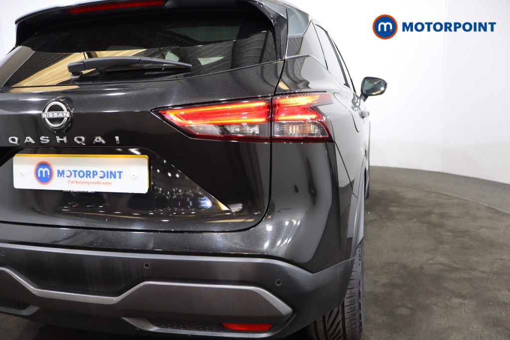 Nissan Qashqai N-Connecta Manual Petrol SUV - Stock Number (1577920) - 32nd supplementary image