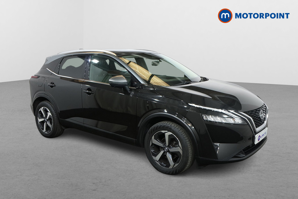 Nissan Qashqai N-Connecta Manual Petrol SUV - Stock Number (1577920) - Drivers side front corner
