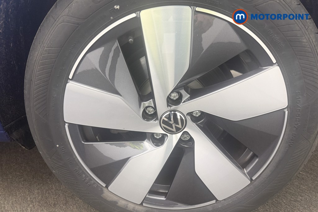 Volkswagen Passat Life Automatic Petrol Plug-In Hybrid Estate - Stock Number (1578131) - 2nd supplementary image