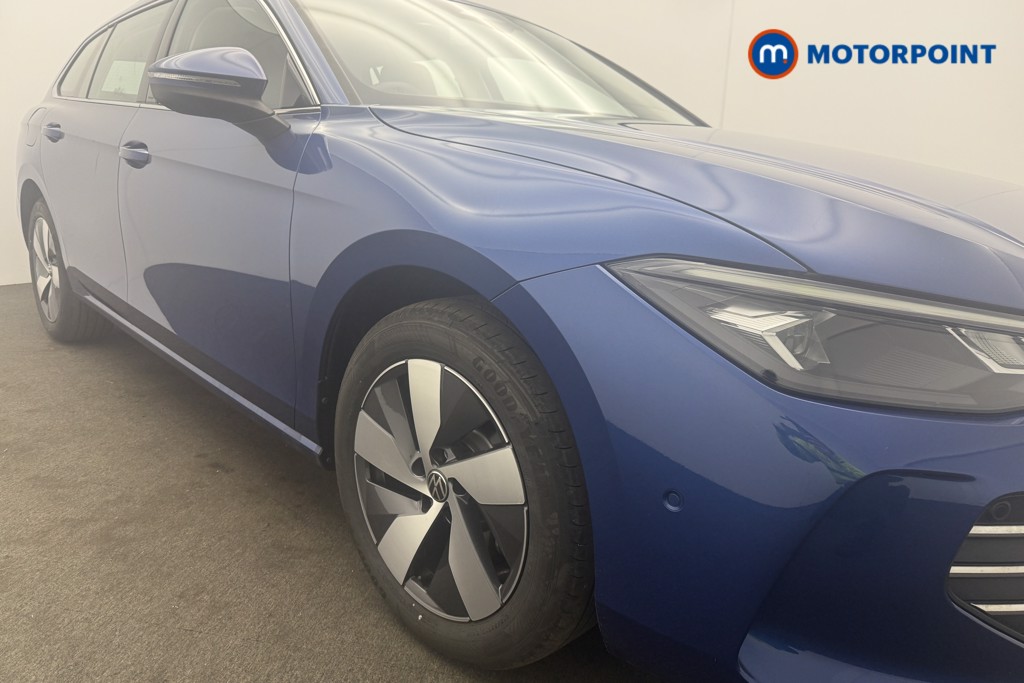 Volkswagen Passat Life Automatic Petrol Plug-In Hybrid Estate - Stock Number (1578131) - 7th supplementary image