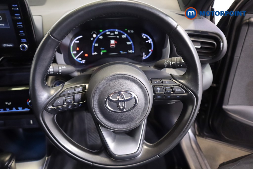 Toyota Yaris Cross Design Automatic Petrol-Electric Hybrid Estate - Stock Number (1578262) - 3rd supplementary image