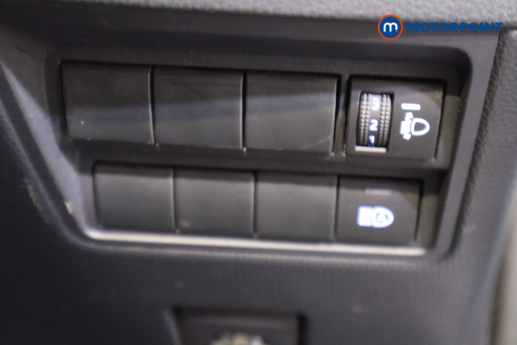 Toyota Yaris Cross Design Automatic Petrol-Electric Hybrid Estate - Stock Number (1578262) - 16th supplementary image