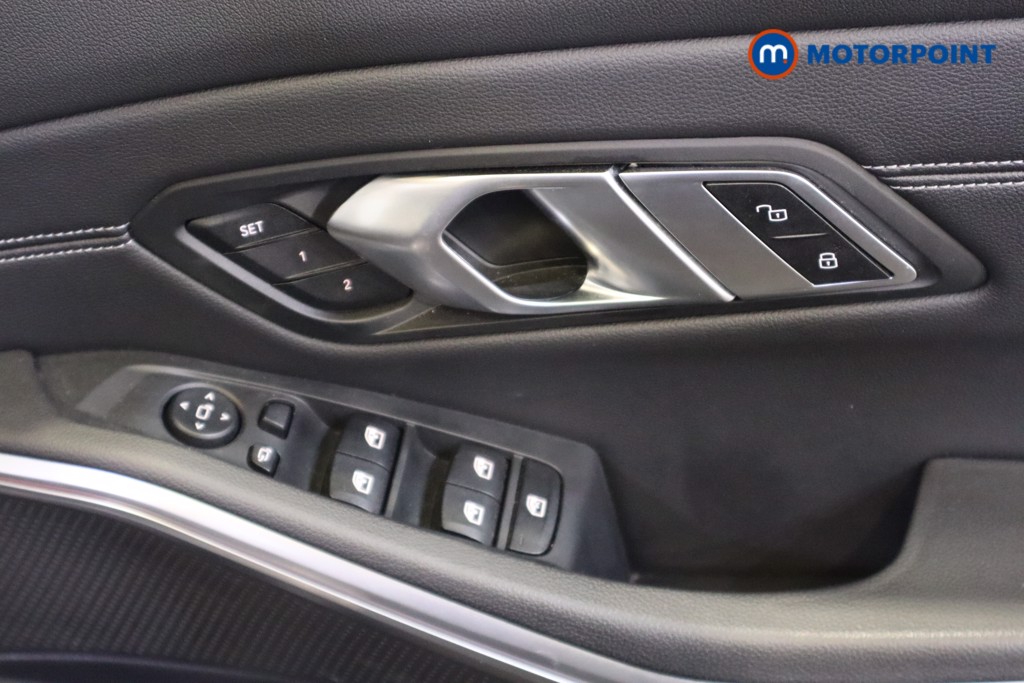 BMW 3 Series M Sport Pro Edition Automatic Petrol Plug-In Hybrid Saloon - Stock Number (1578285) - 14th supplementary image