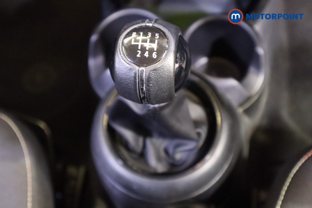 Mini Hatchback Cooper Classic Manual Petrol Hatchback - Stock Number (1578288) - 5th supplementary image