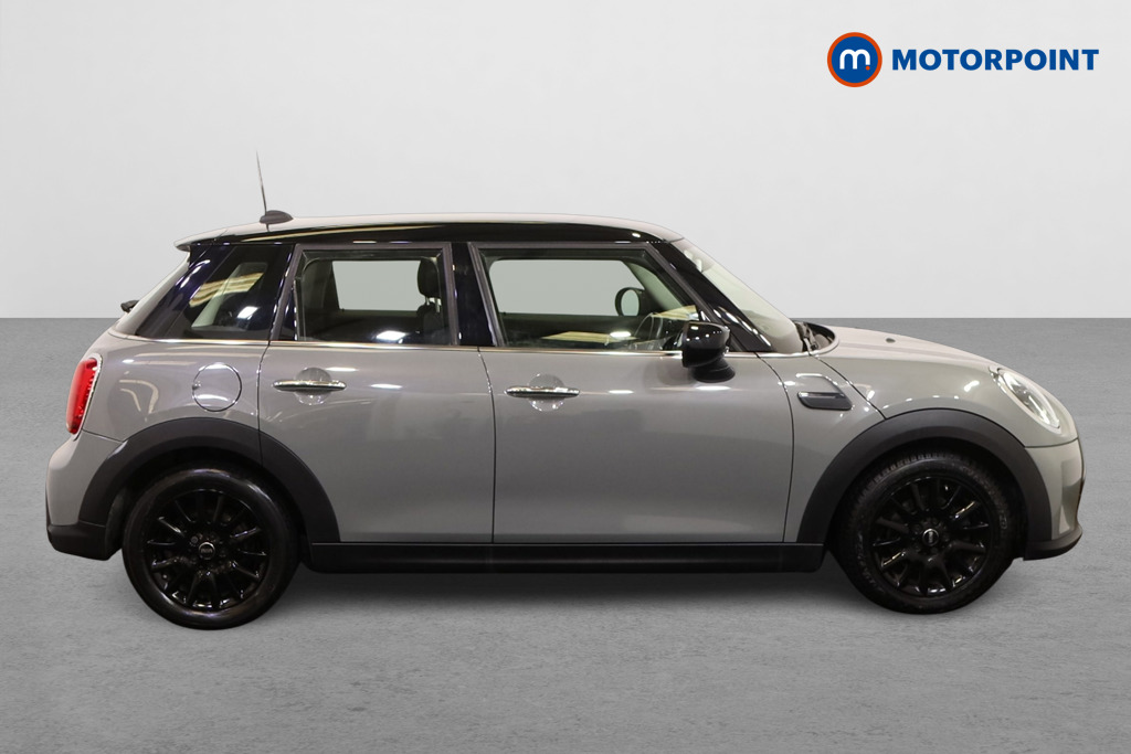 Mini Hatchback Cooper Classic Manual Petrol Hatchback - Stock Number (1578288) - Drivers side