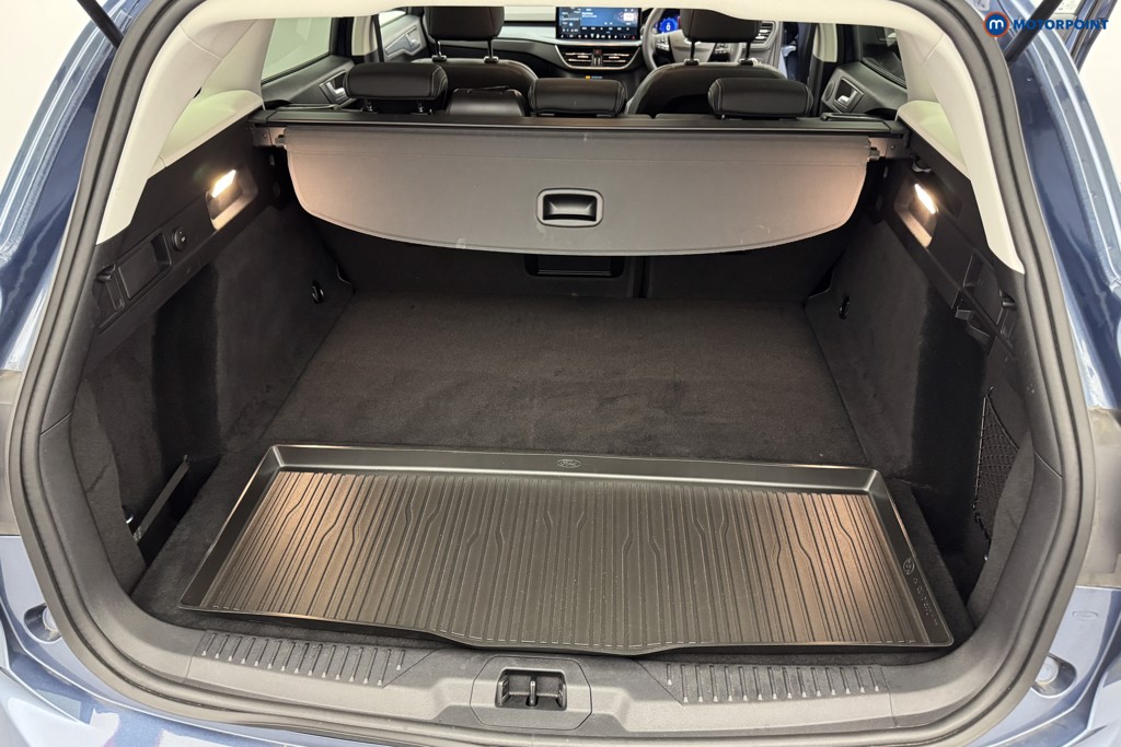 Ford Focus Active X Automatic Petrol Estate - Stock Number (1578475) - 3rd supplementary image