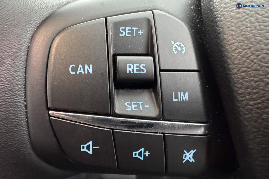 Ford Focus Active X Automatic Petrol Estate - Stock Number (1578475) - 19th supplementary image