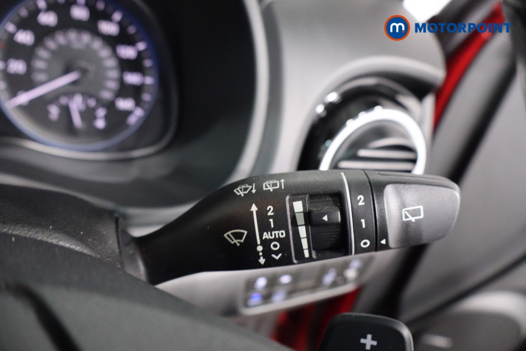 Hyundai Kona Premium Automatic Petrol-Electric Hybrid SUV - Stock Number (1578483) - 16th supplementary image