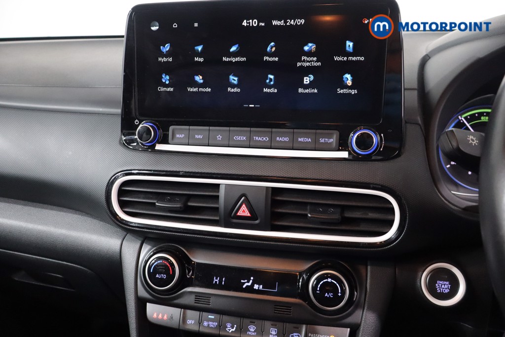 Hyundai Kona Premium Automatic Petrol-Electric Hybrid SUV - Stock Number (1578483) - 18th supplementary image