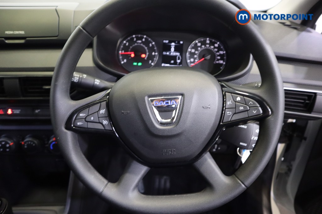Dacia Sandero Essential Manual Petrol Hatchback - Stock Number (1578655) - 3rd supplementary image