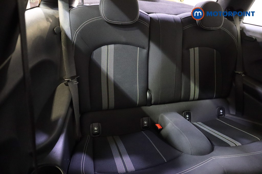 Mini Hatchback Cooper Sport Manual Petrol Hatchback - Stock Number (1578662) - 7th supplementary image