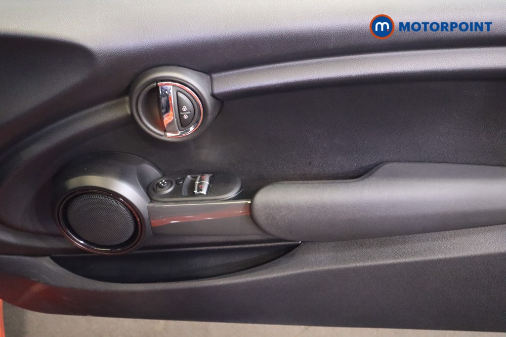 Mini Hatchback Cooper Sport Manual Petrol Hatchback - Stock Number (1578662) - 13th supplementary image