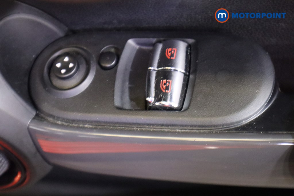 Mini Hatchback Cooper Sport Manual Petrol Hatchback - Stock Number (1578662) - 15th supplementary image
