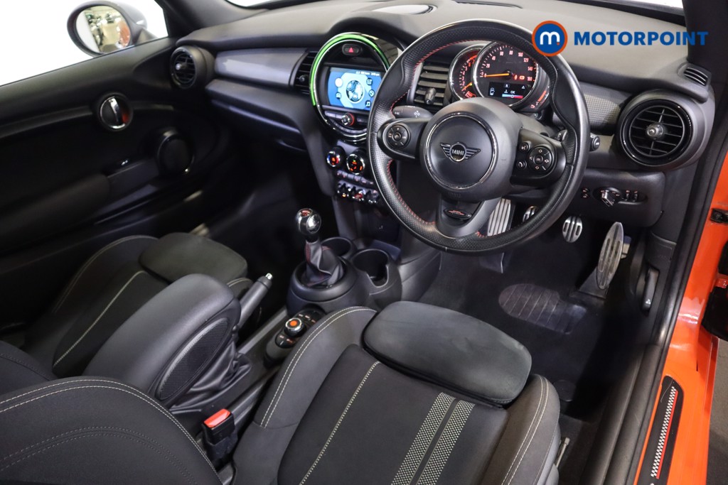 Mini Hatchback Cooper Sport Manual Petrol Hatchback - Stock Number (1578662) - 1st supplementary image