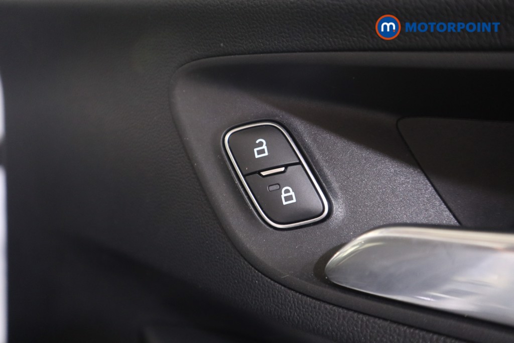 Ford Puma St-Line X Manual Petrol-Electric Hybrid SUV - Stock Number (1578894) - 11th supplementary image