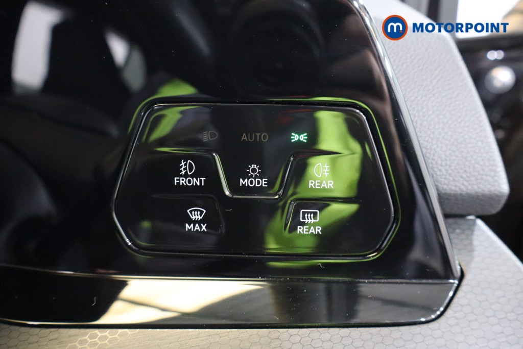 Volkswagen Golf GTE Automatic Petrol Plug-In Hybrid Hatchback - Stock Number (1579162) - 20th supplementary image