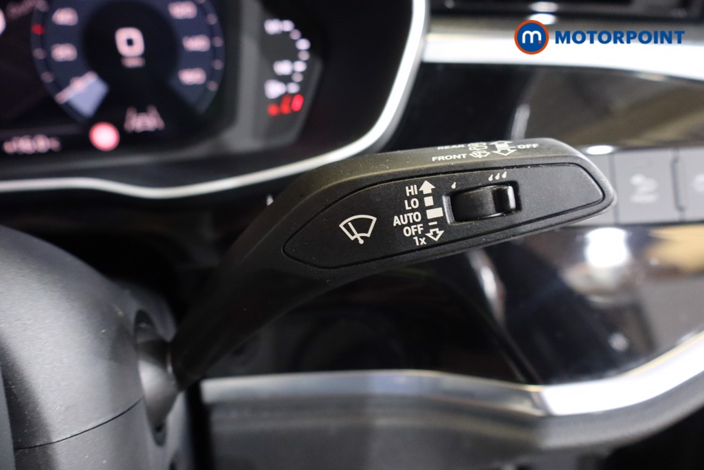 Audi Q3 Black Edition Manual Petrol SUV - Stock Number (1579222) - 17th supplementary image