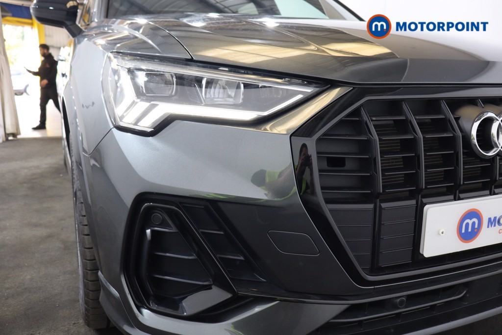 Audi Q3 Black Edition Manual Petrol SUV - Stock Number (1579222) - 32nd supplementary image