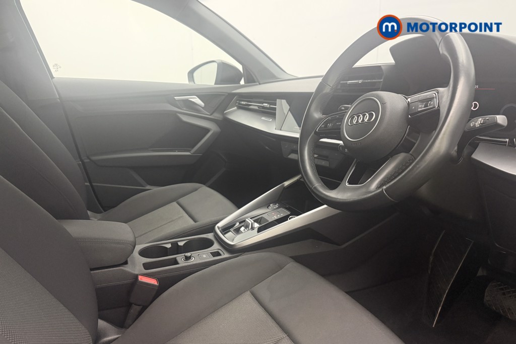 Audi A3 Technik Automatic Diesel Hatchback - Stock Number (1579564) - 5th supplementary image