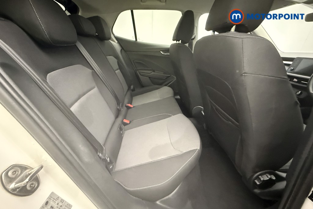 Skoda Fabia Colour Edition Manual Petrol Hatchback - Stock Number (1579570) - 10th supplementary image