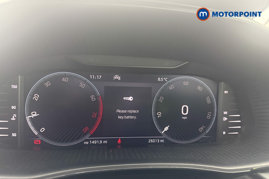 Skoda Fabia Colour Edition Manual Petrol Hatchback - Stock Number (1579570) - 14th supplementary image