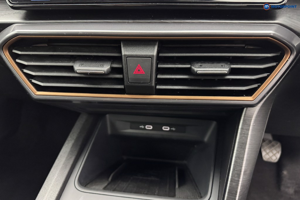 Cupra Formentor V2 Manual Petrol SUV - Stock Number (1579605) - 17th supplementary image