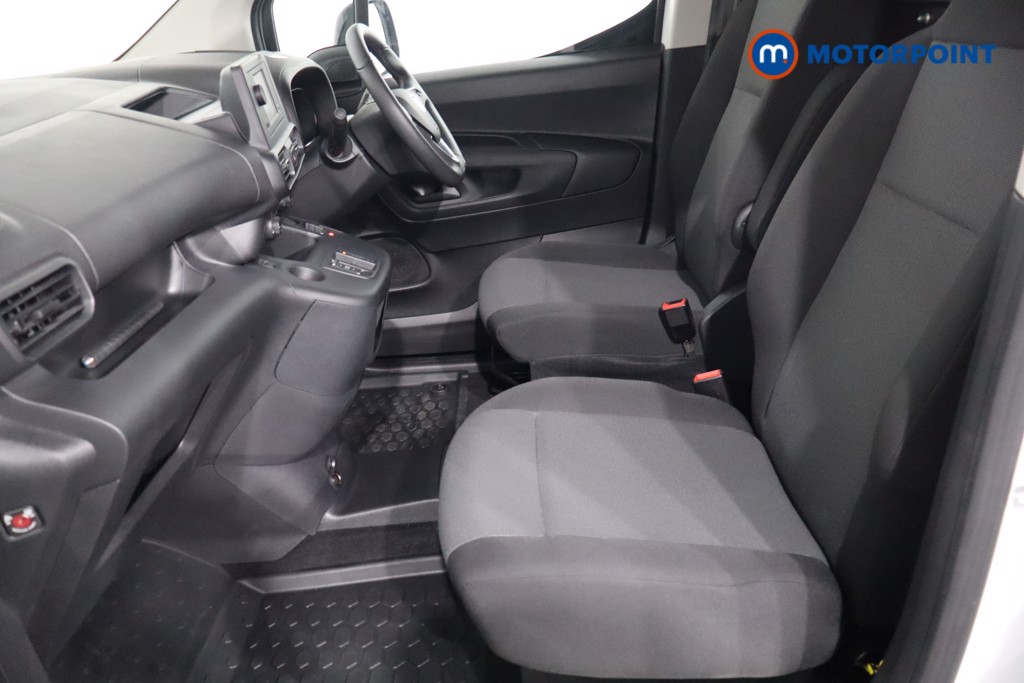 Vauxhall Combo Cargo Dynamic Automatic Electric Panel Van - Stock Number (1579618) - 4th supplementary image