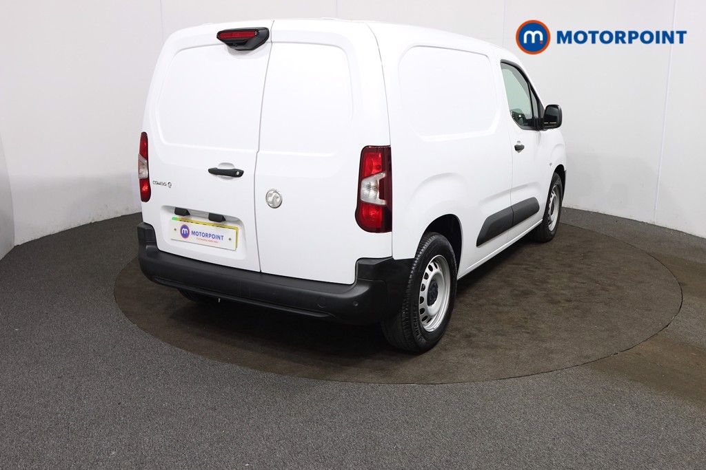 Vauxhall Combo Cargo Dynamic Automatic Electric Panel Van - Stock Number (1579618) - Drivers side rear corner