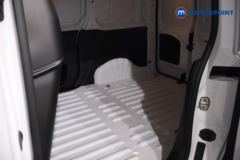 Vauxhall Combo Cargo Prime Automatic Electric Panel Van - Stock Number (1579620) - 5th supplementary image