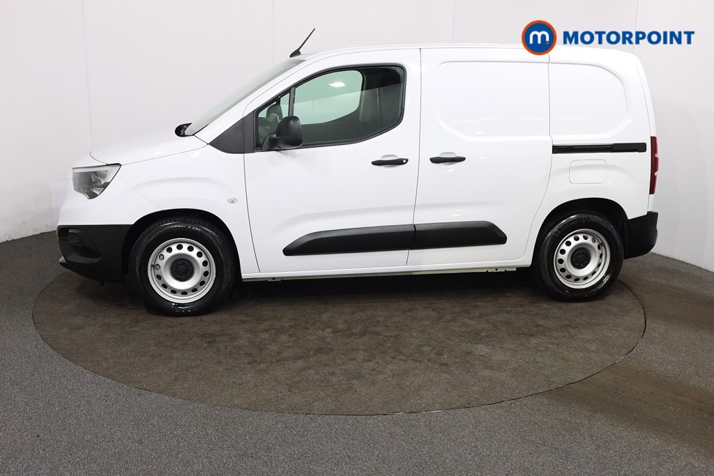 Vauxhall Combo Cargo Prime Automatic Electric Panel Van - Stock Number (1579620) - Passenger side