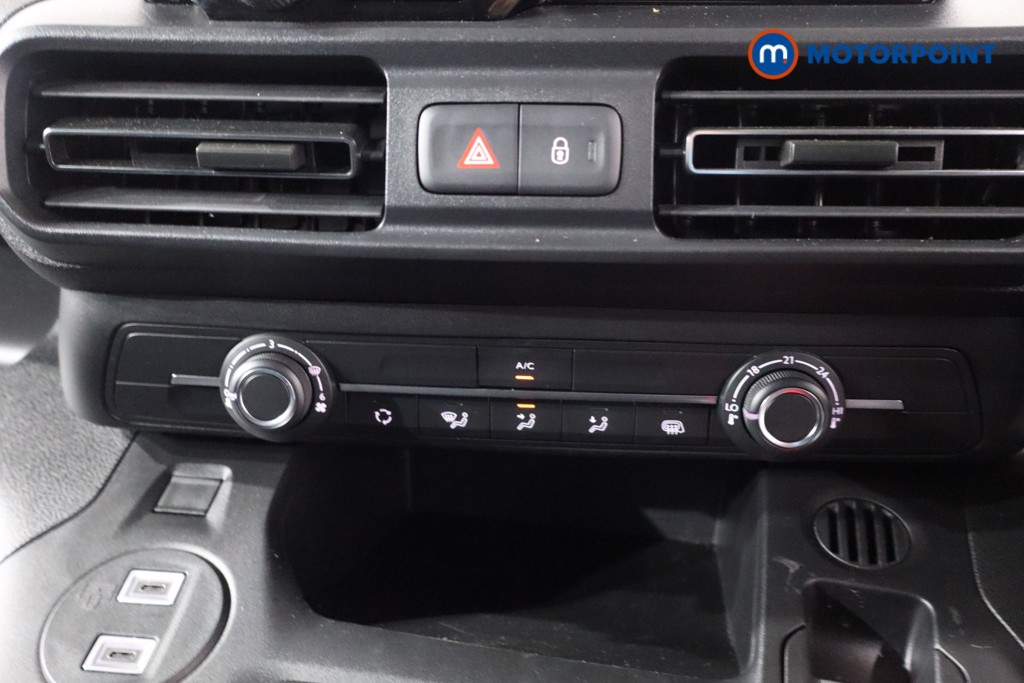 Vauxhall Combo Cargo PRO Automatic Electric Panel Van - Stock Number (1579637) - 15th supplementary image