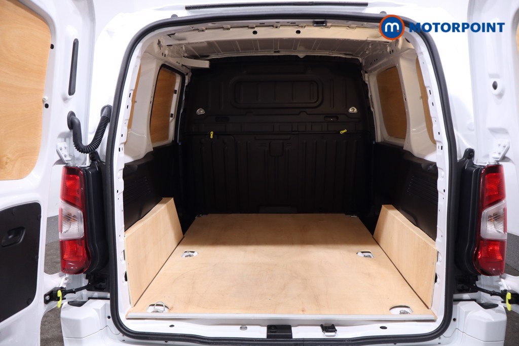 Vauxhall Combo Cargo PRO Automatic Electric Panel Van - Stock Number (1579637) - 32nd supplementary image
