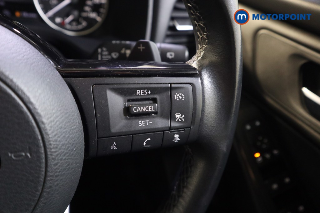 Nissan Qashqai Acenta Premium Automatic Petrol SUV - Stock Number (1579729) - 4th supplementary image