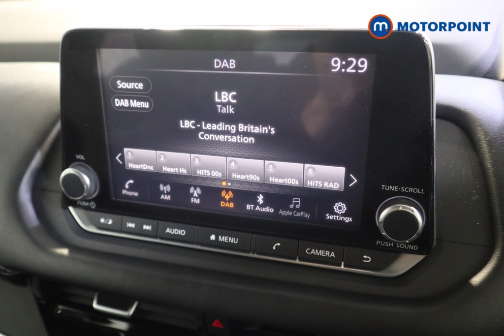Nissan Qashqai Acenta Premium Automatic Petrol SUV - Stock Number (1579729) - 6th supplementary image