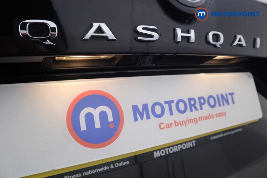 Nissan Qashqai Acenta Premium Automatic Petrol SUV - Stock Number (1579729) - 19th supplementary image