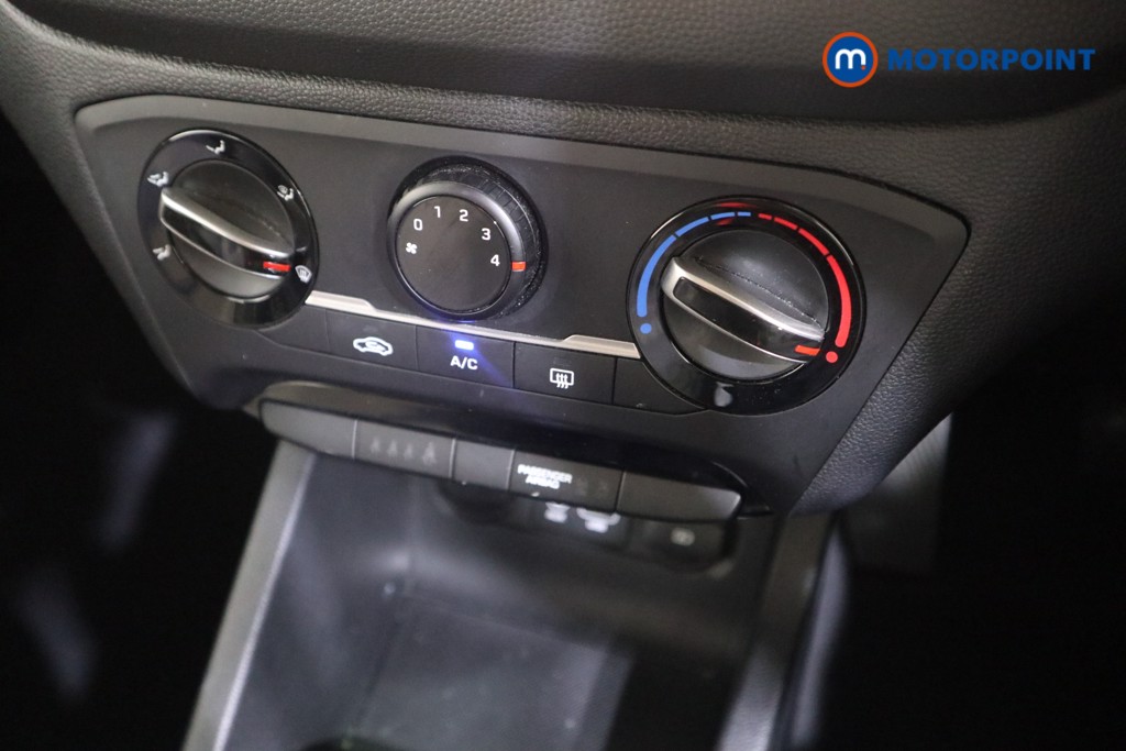 Hyundai I20 SE Manual Petrol Hatchback - Stock Number (1579746) - 7th supplementary image