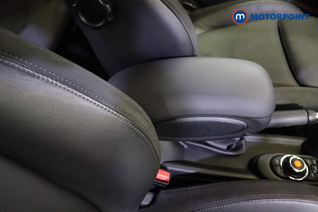 Mini Hatchback Cooper Sport Manual Petrol Hatchback - Stock Number (1579944) - 24th supplementary image