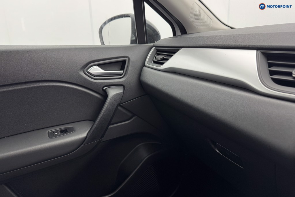 Renault Captur Evolution Manual Petrol SUV - Stock Number (1580589) - 19th supplementary image