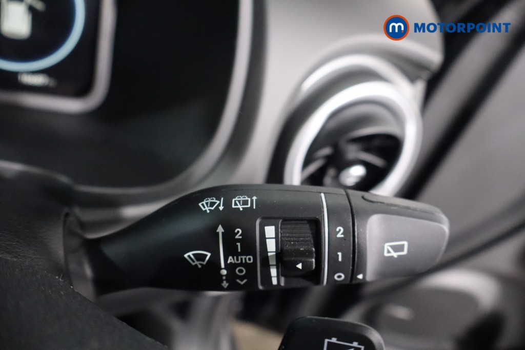 Hyundai Kona Premium Automatic Electric SUV - Stock Number (1580642) - 16th supplementary image