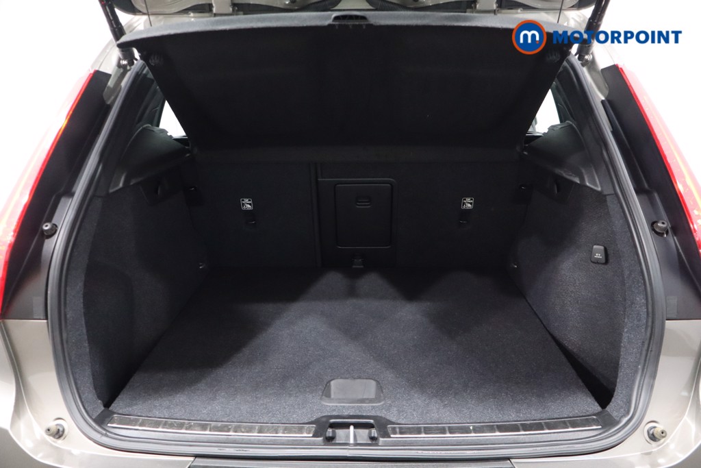Volvo Xc40 Inscription Pro Automatic Petrol SUV - Stock Number (1580813) - 42nd supplementary image