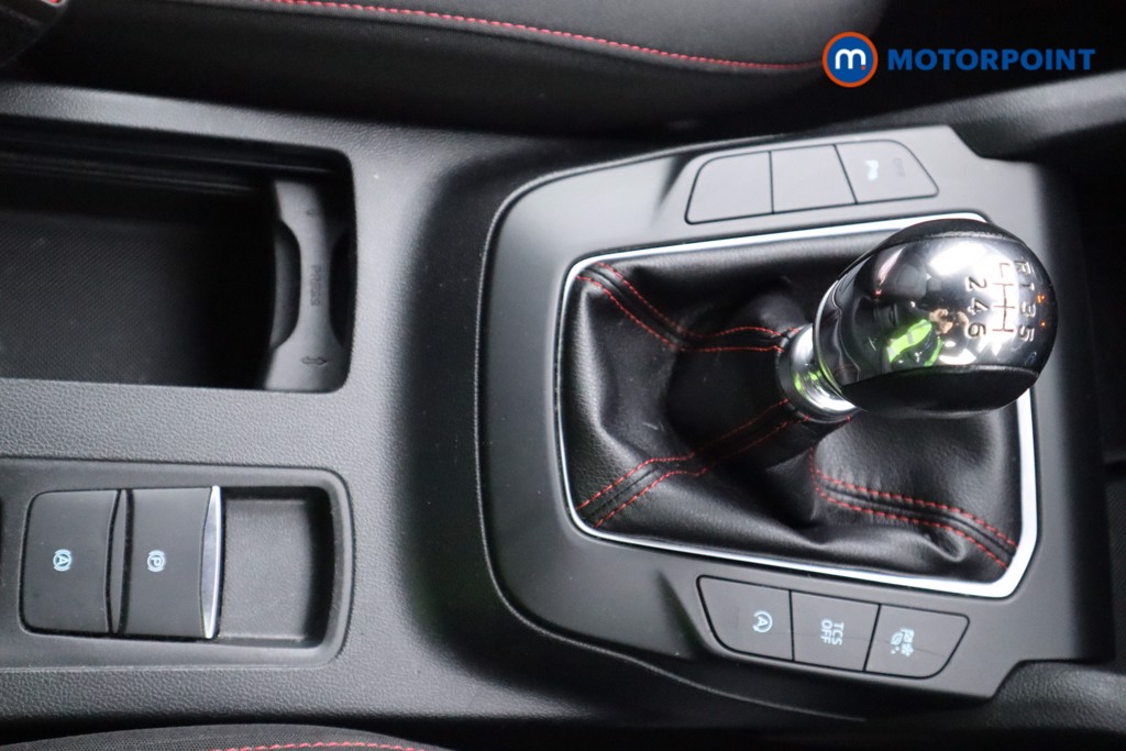 Ford Focus St-Line Edition Manual Diesel Hatchback - Stock Number (1580885) - 5th supplementary image