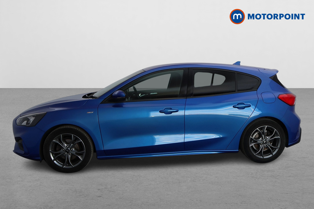 Ford Focus St-Line Edition Manual Diesel Hatchback - Stock Number (1580885) - Passenger side