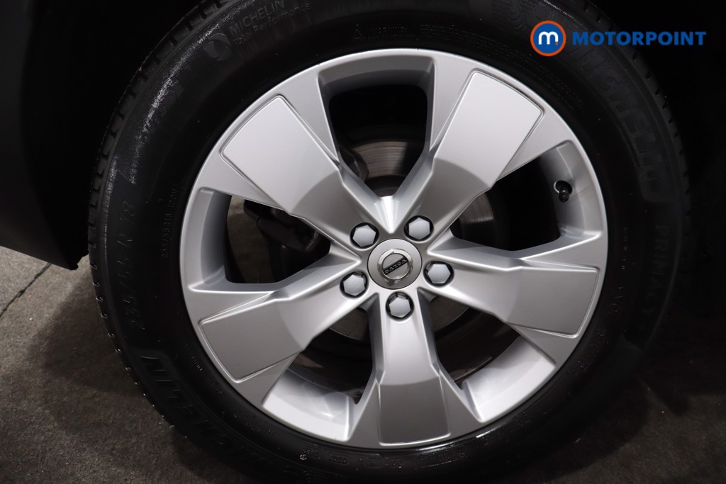 Volvo Xc40 Momentum Automatic Petrol SUV - Stock Number (1581094) - 9th supplementary image