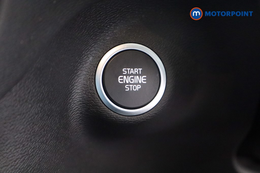 Volvo Xc40 Momentum Automatic Petrol SUV - Stock Number (1581094) - 13th supplementary image