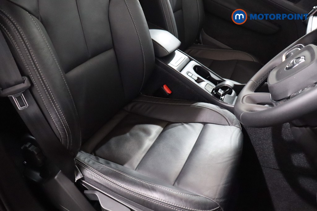 Volvo Xc40 Momentum Automatic Petrol SUV - Stock Number (1581094) - 25th supplementary image