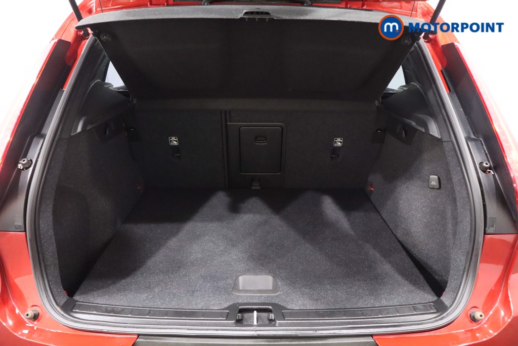 Volvo Xc40 Momentum Automatic Petrol SUV - Stock Number (1581094) - 41st supplementary image