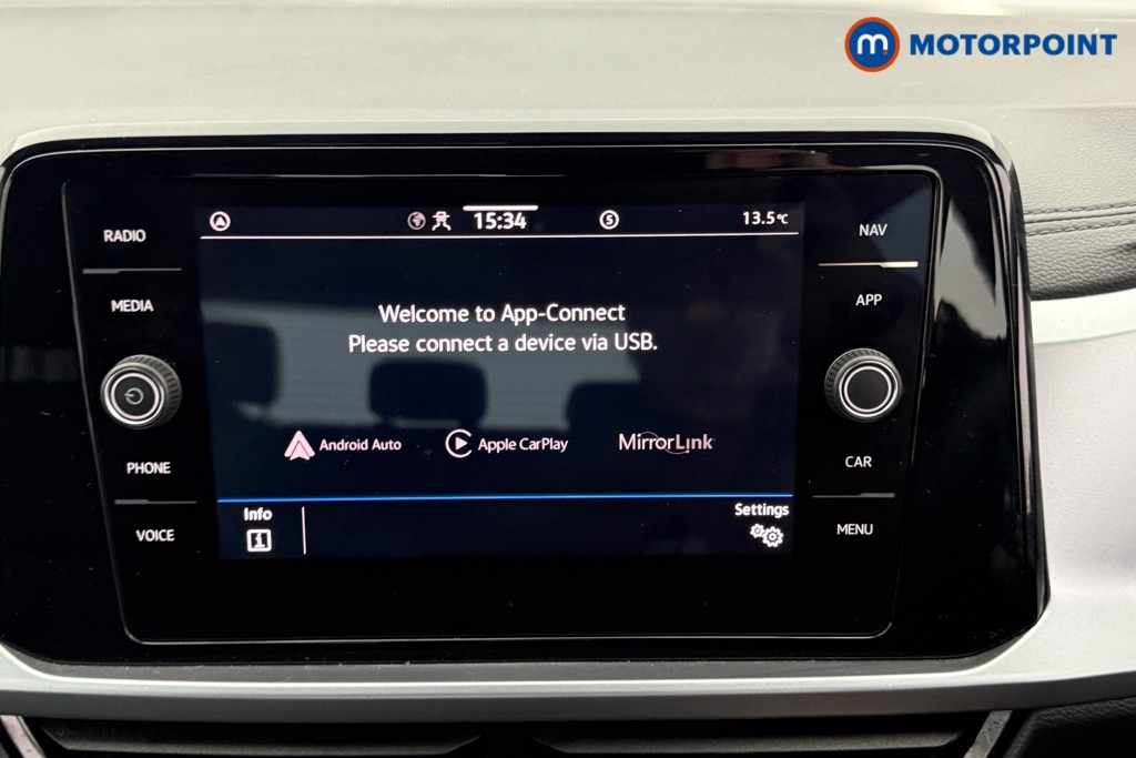 Volkswagen T-Roc Life Automatic Petrol SUV - Stock Number (1581125) - 10th supplementary image