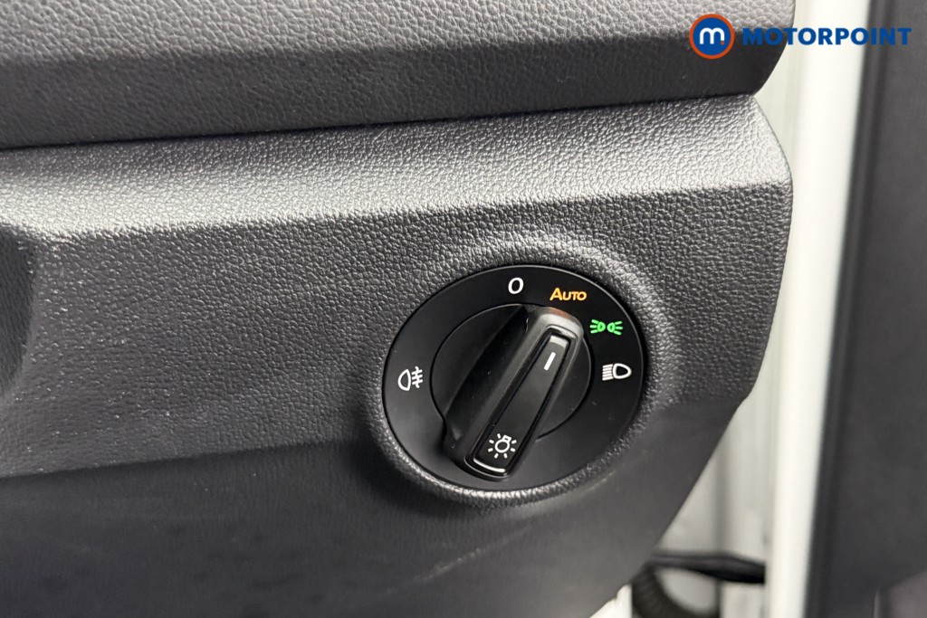 Volkswagen T-Roc Life Automatic Petrol SUV - Stock Number (1581125) - 16th supplementary image