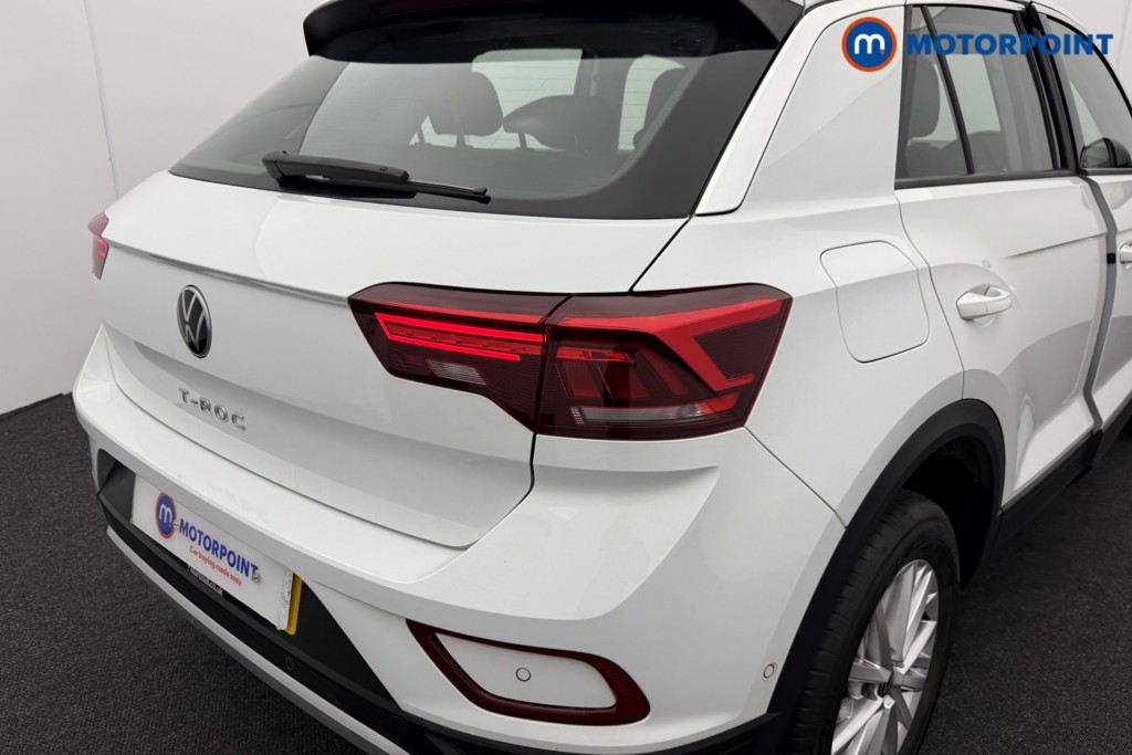 Volkswagen T-Roc Life Automatic Petrol SUV - Stock Number (1581125) - 27th supplementary image