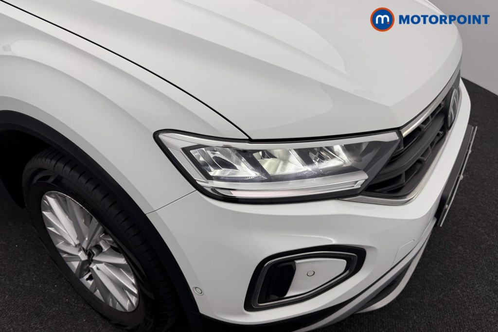 Volkswagen T-Roc Life Automatic Petrol SUV - Stock Number (1581125) - 28th supplementary image